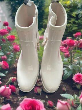 kate spade Glossy Cream Zip-Accent Rain Ankle Boots